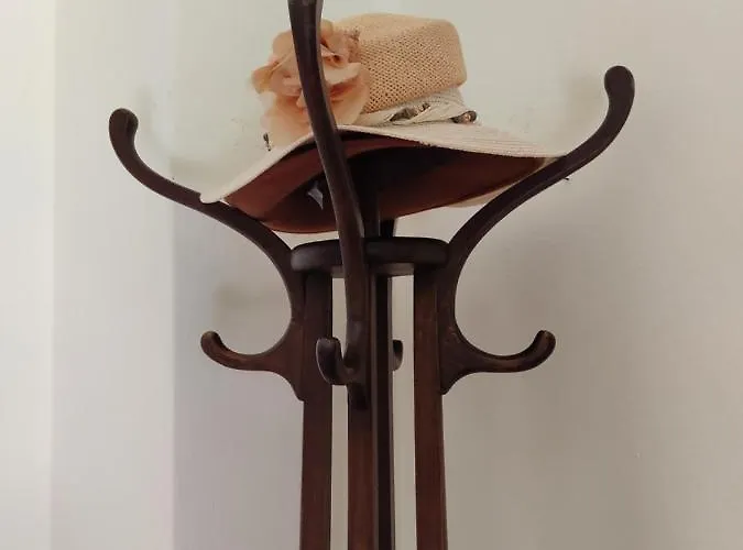 White Stone House With Great Sea View * טסגרדה