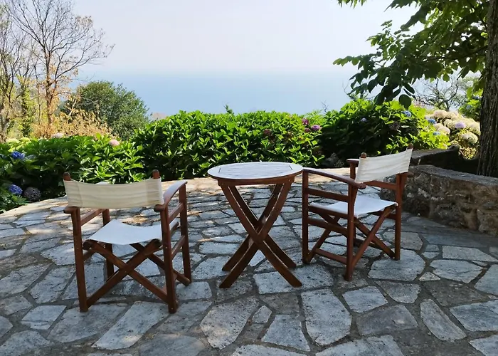 וילה White Stone House With Great Sea View *